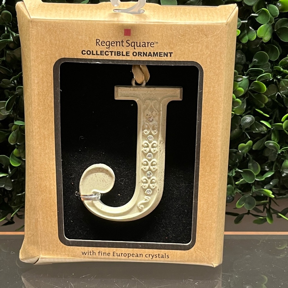 Regent Square Collectible Ornament with Crystals